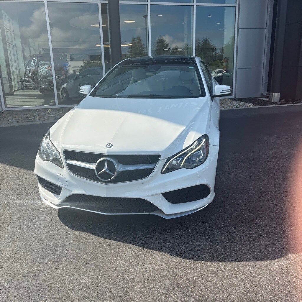 2016 Mercedes Benz E 400 Coupe photo 2