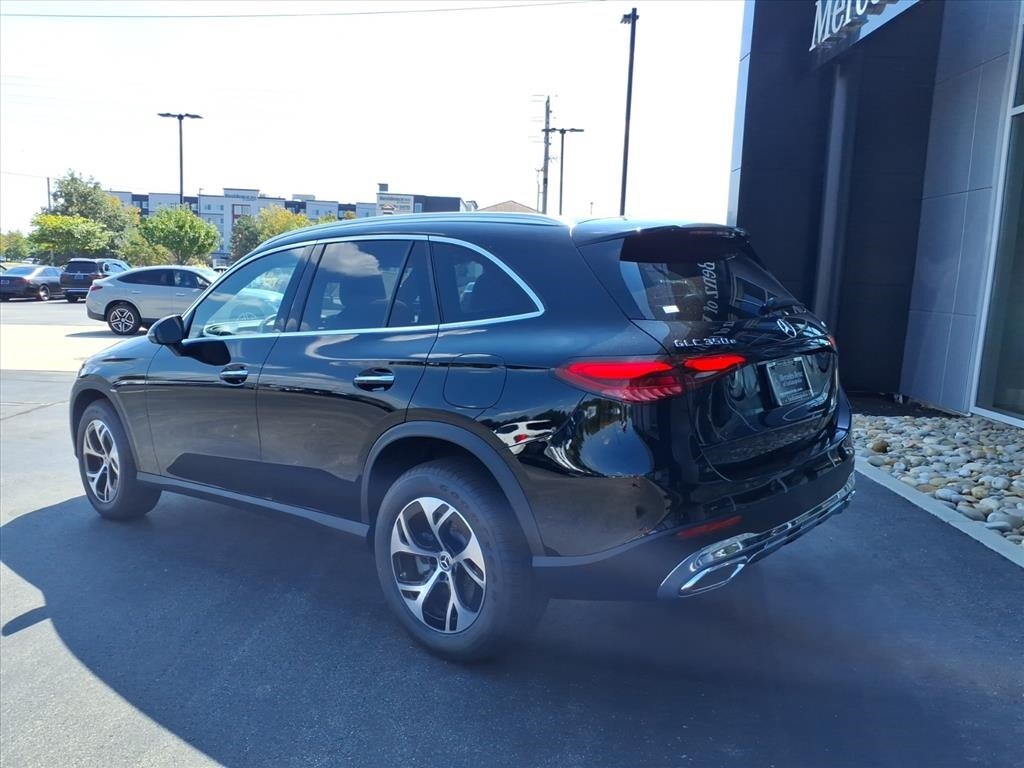 2026 Mercedes Benz GLC 350e 4MATIC photo 4