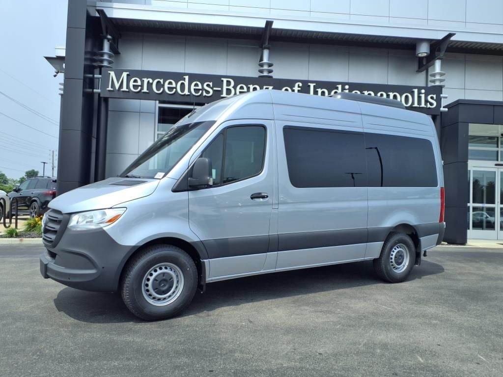 New 2025 Mercedes-Benz Sprinter 2500 Standard Roof 4-Cyl Diesel HO Van Passenger Van