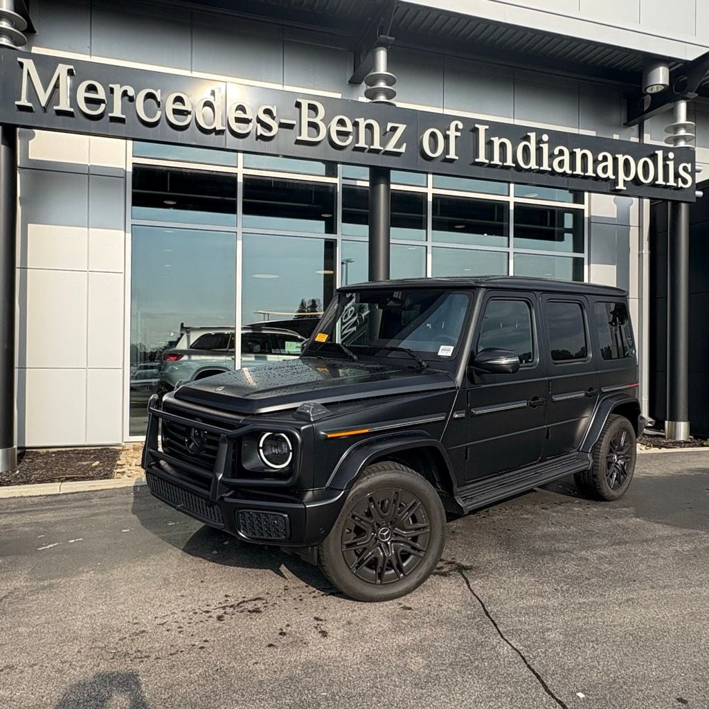 2025 Mercedes-Benz G-Class G 550's photo