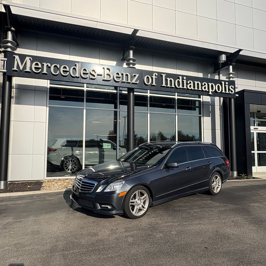 2011 Mercedes-Benz E-Class E350 4MATIC's photo