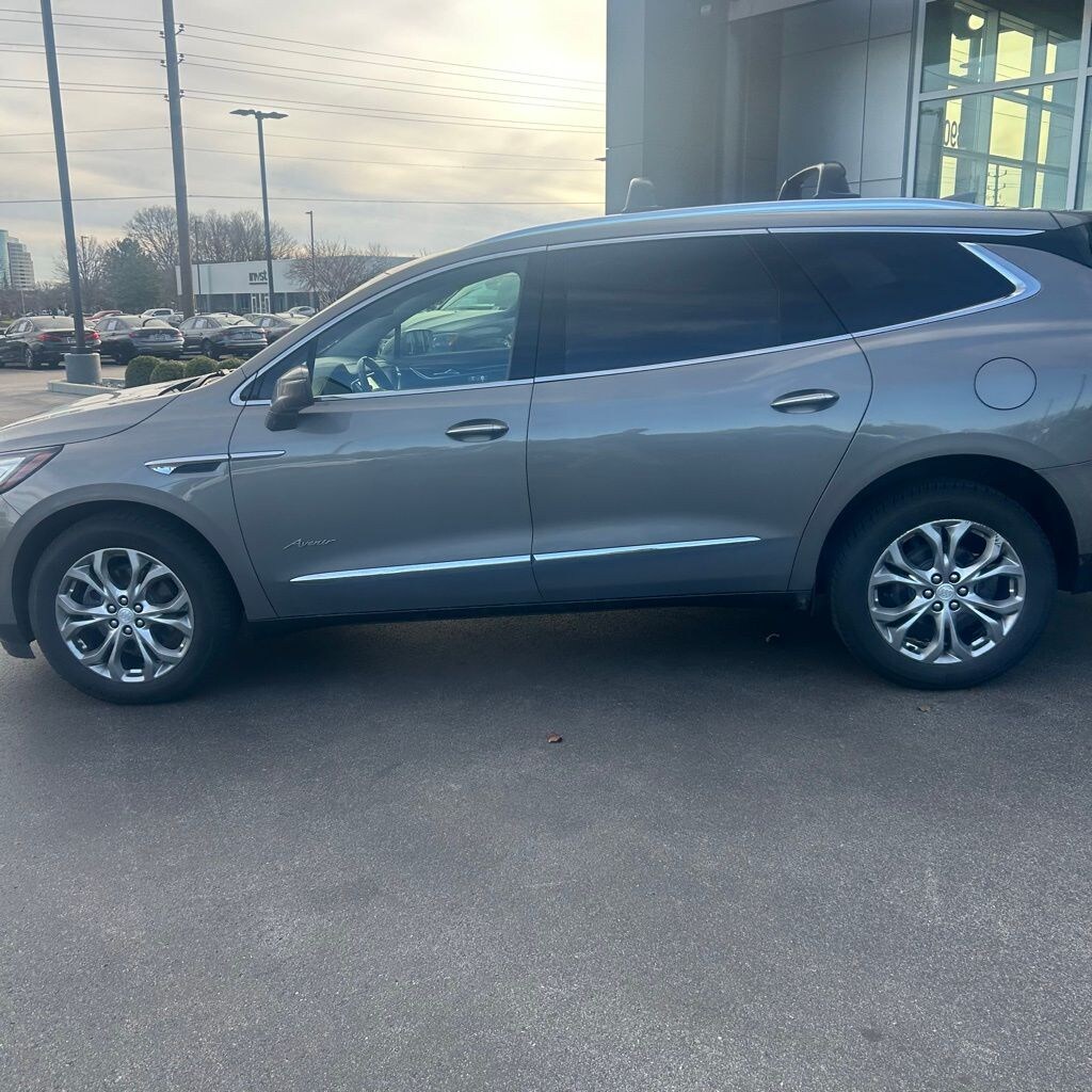 Used 2019 Buick Enclave Avenir SUV