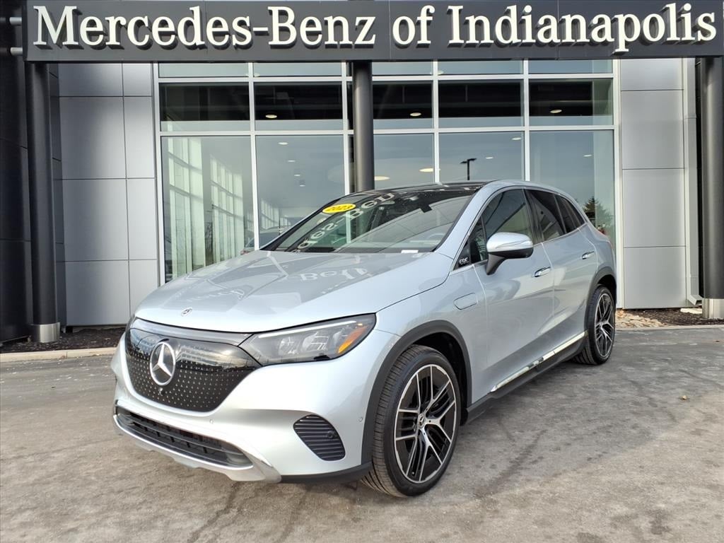 2023 Mercedes-Benz EQE SUV Base's photo