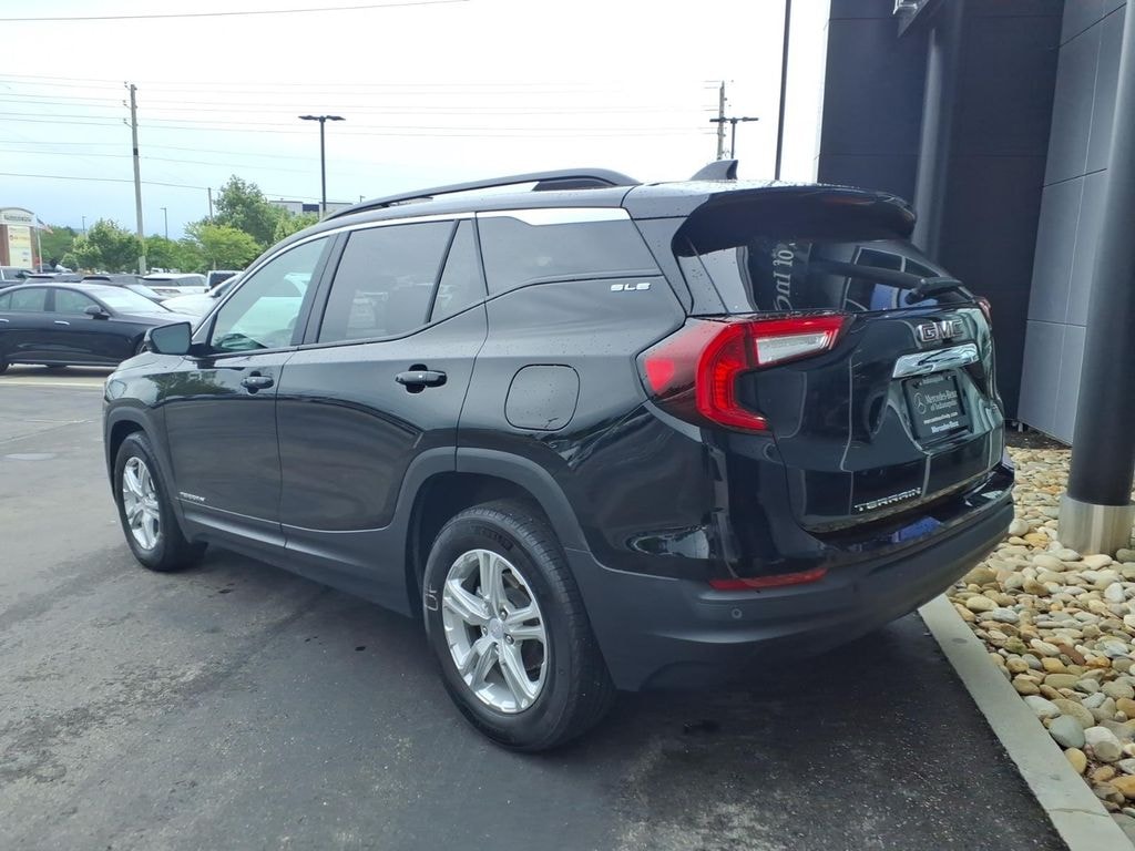 Used 2022 GMC Terrain SLE SUV
