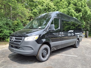 2025 Mercedes-Benz Sprinter 2500 High Roof 4-Cyl Diesel HO Van Passenger Van