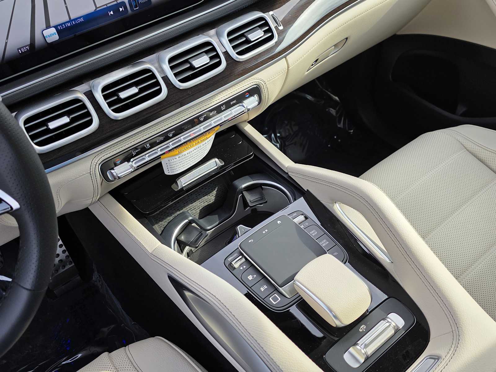 Thumbnail: 2026 Mercedes-Benz GLS - 22