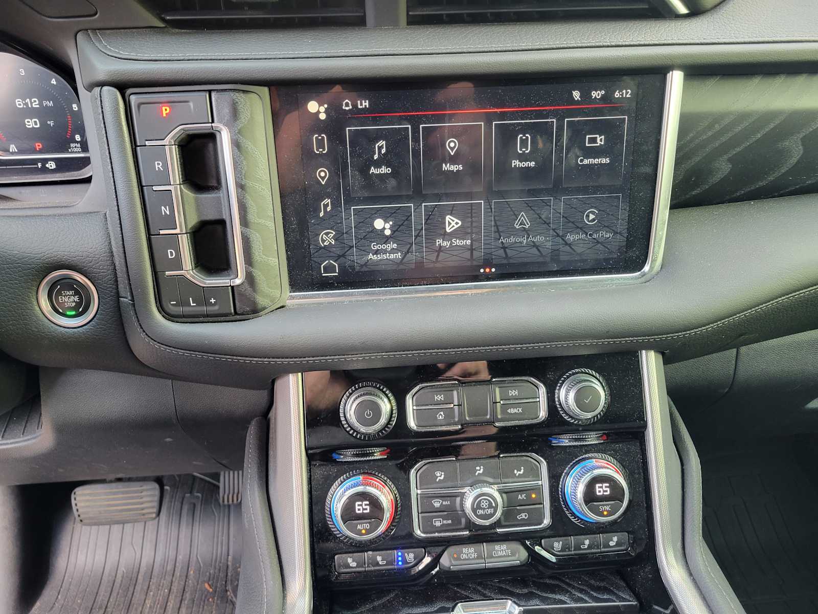 Used 2022 GMC Yukon Denali with VIN 1GKS1DKT2NR257625 for sale in Ridgeland, MS