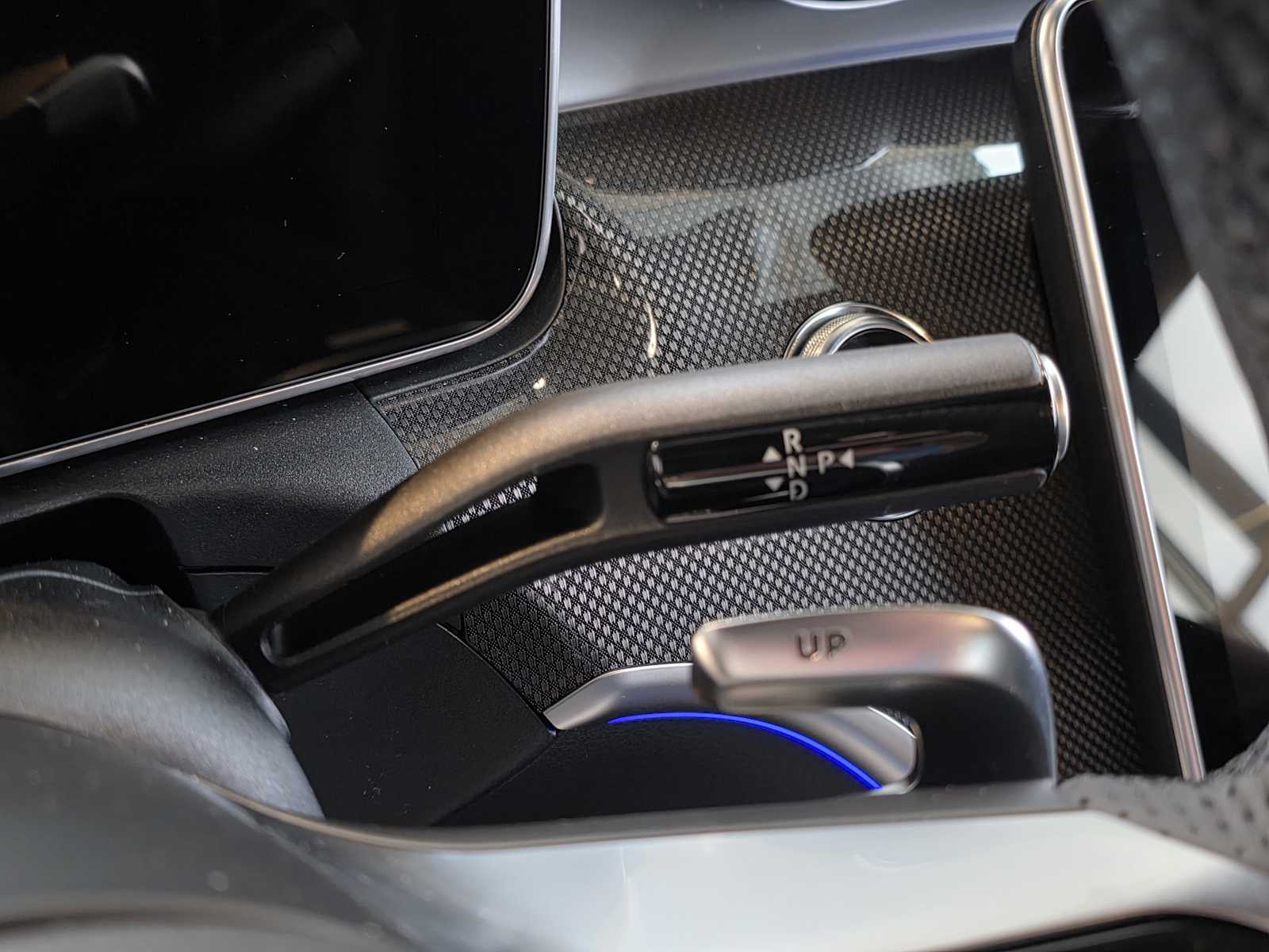 Thumbnail: 2026 Mercedes-Benz CLE - 25