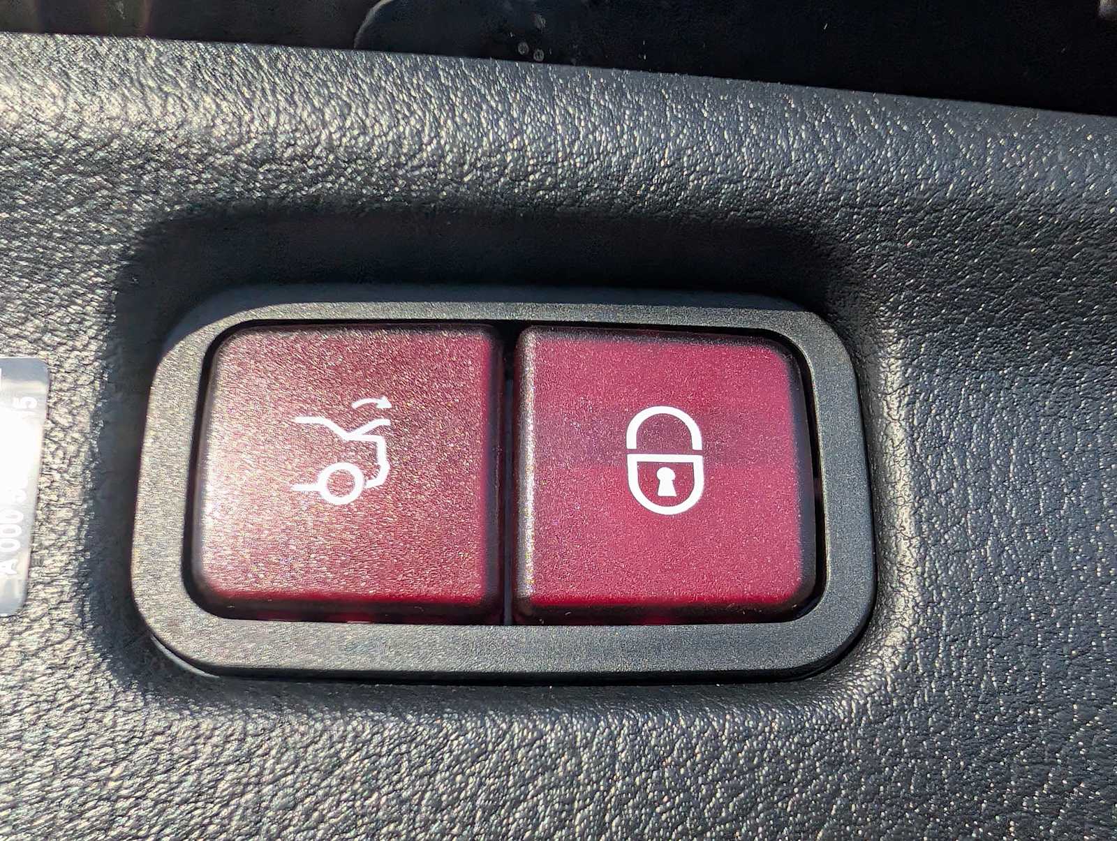 Thumbnail: 2026 Mercedes-Benz C-Class - 24