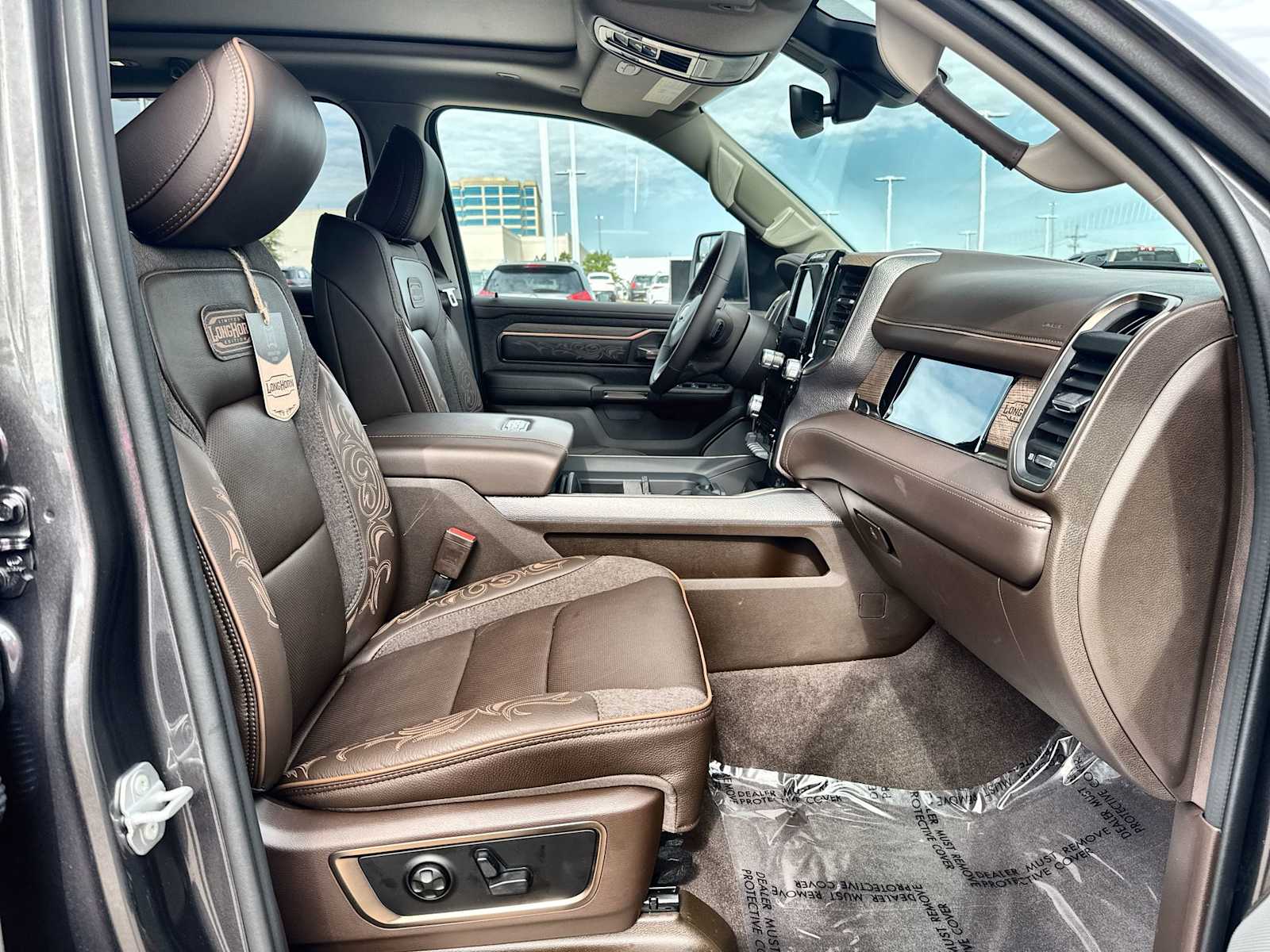 Thumbnail: 2026 RAM 1500 - 9