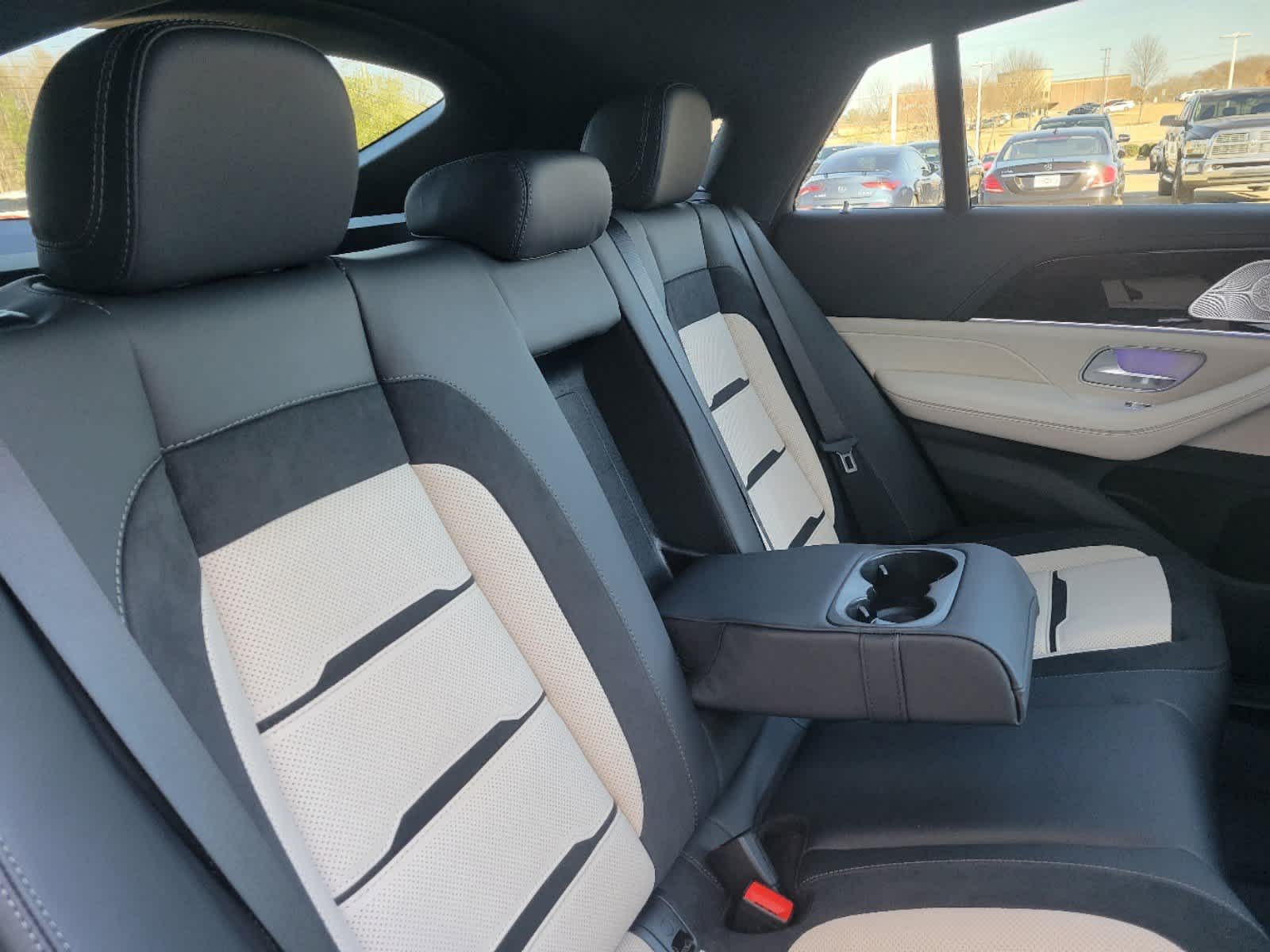 Thumbnail: 2025 Mercedes-Benz GLE - 23