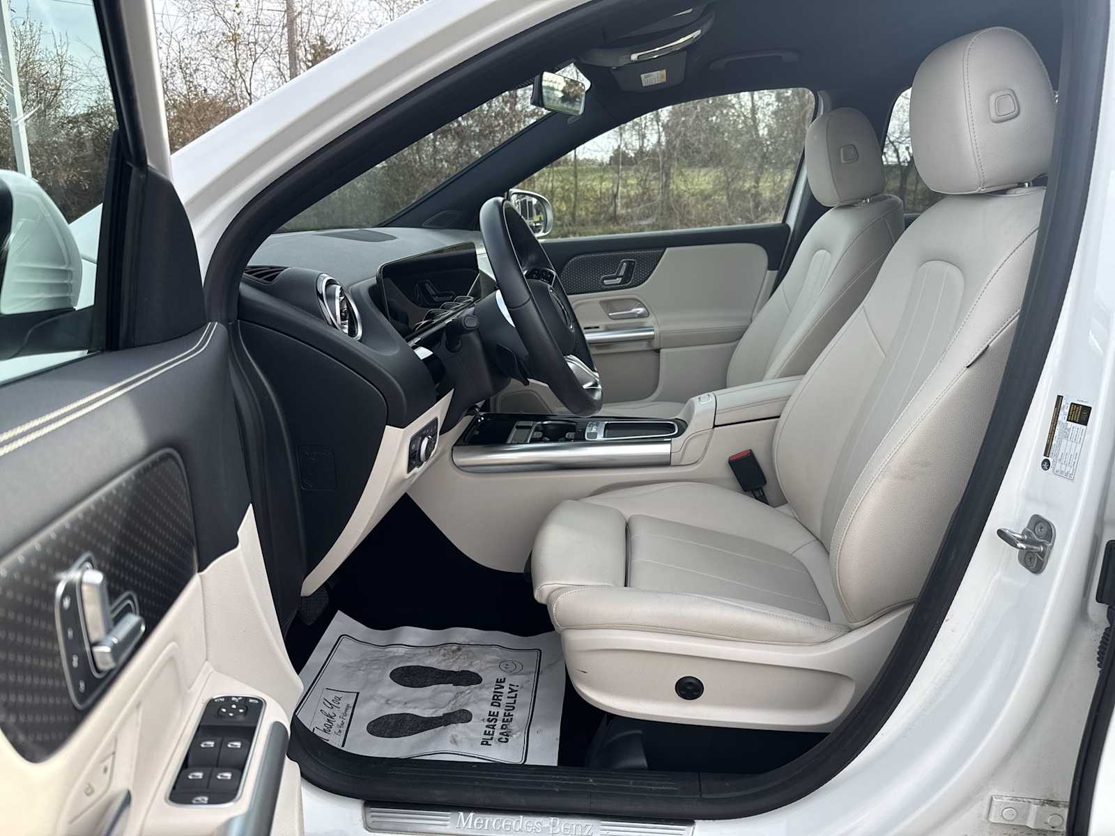 Thumbnail: 2025 Mercedes-Benz GLA - 2