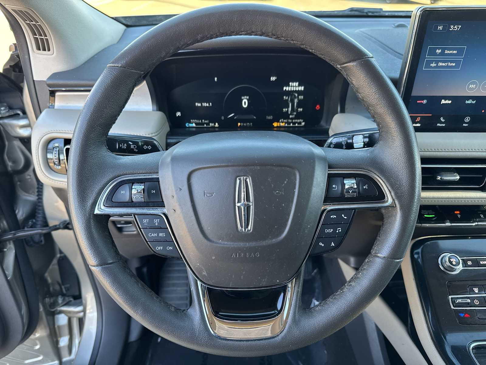 Thumbnail: 2023 Lincoln Nautilus - 20