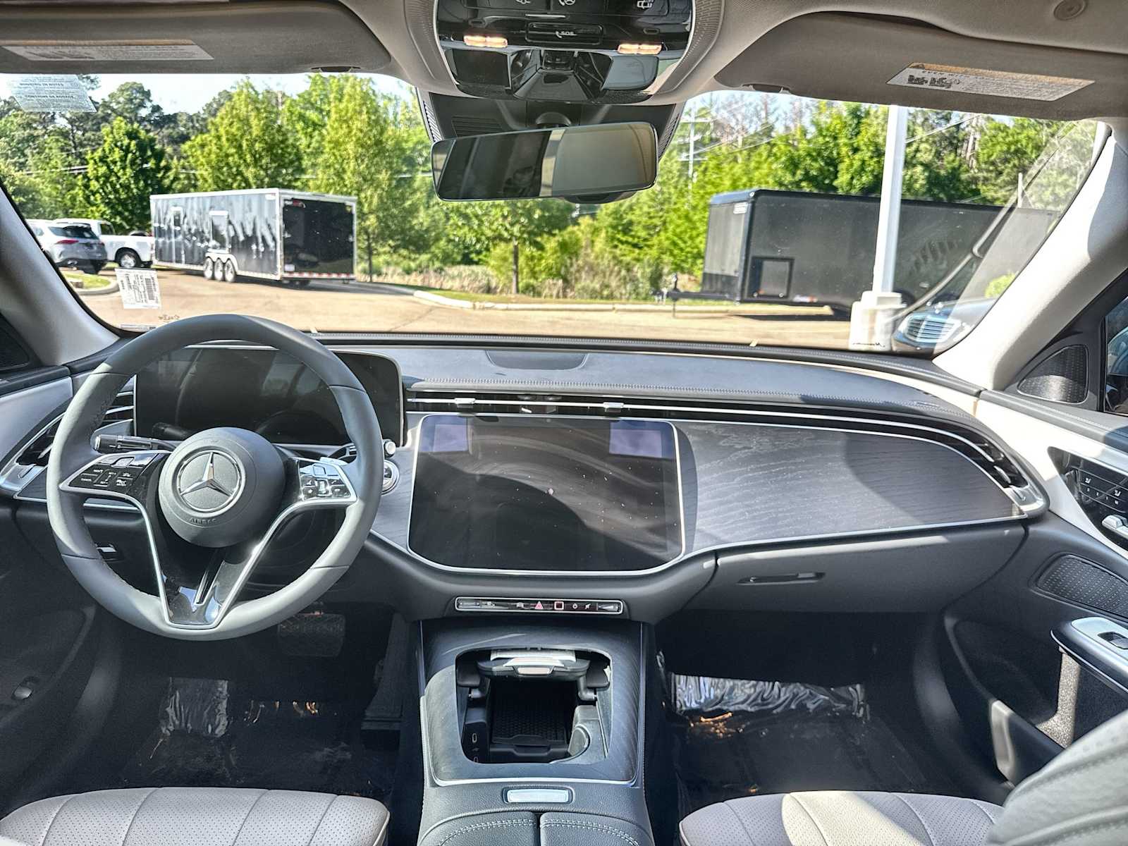 Thumbnail: 2026 Mercedes-Benz E-Class - 20