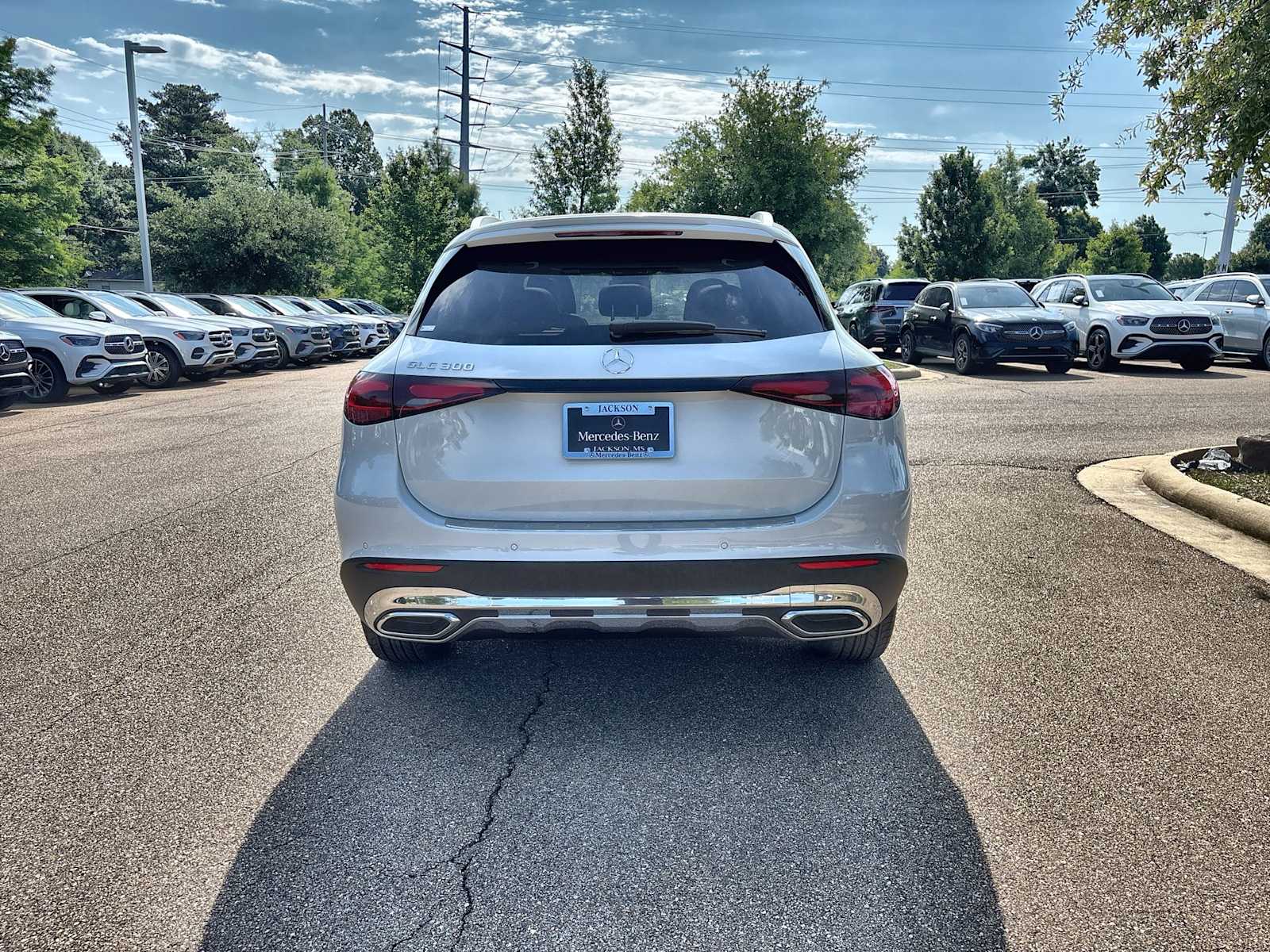 Thumbnail: 2026 Mercedes-Benz GLC - 7