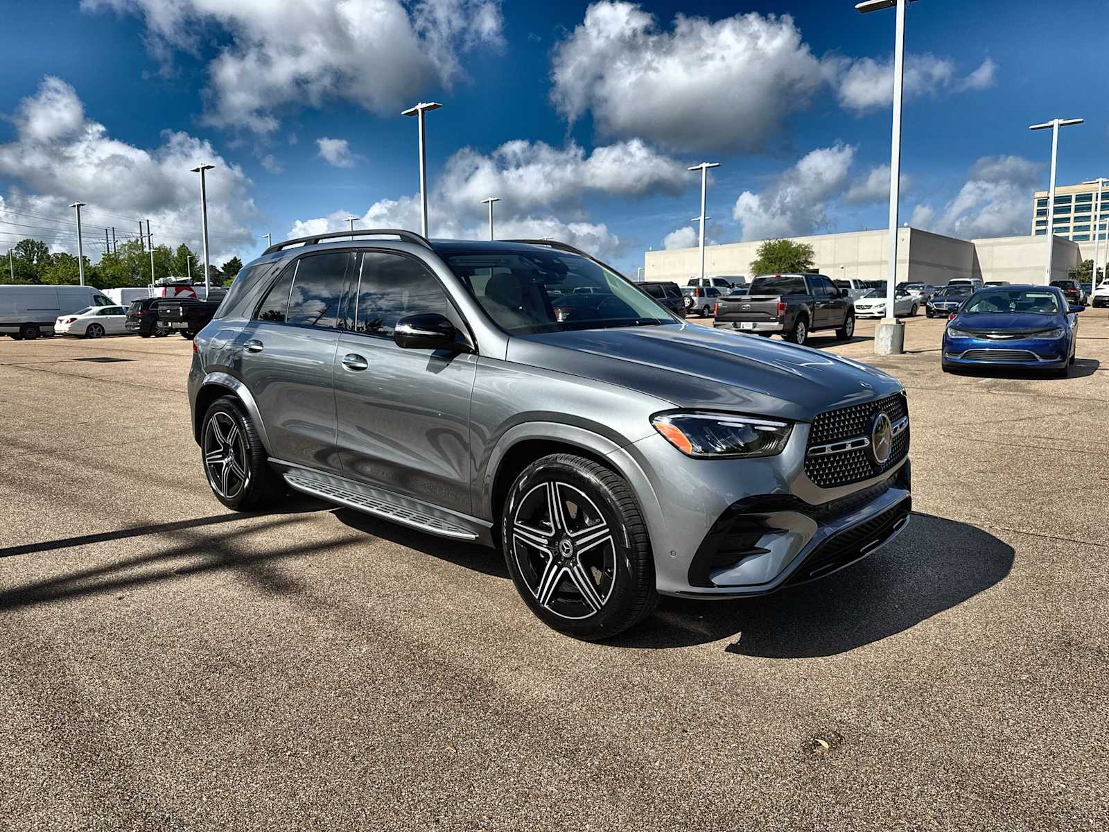 Thumbnail: 2026 Mercedes-Benz GLE - 11