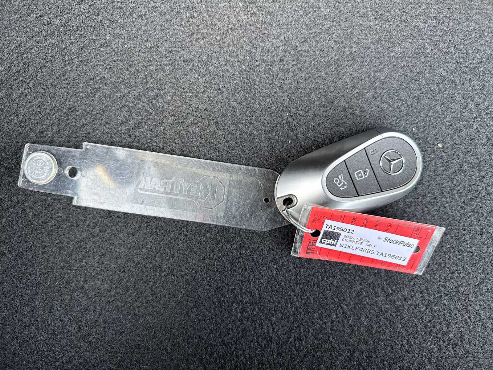 Thumbnail: 2026 Mercedes-Benz E-Class - 27