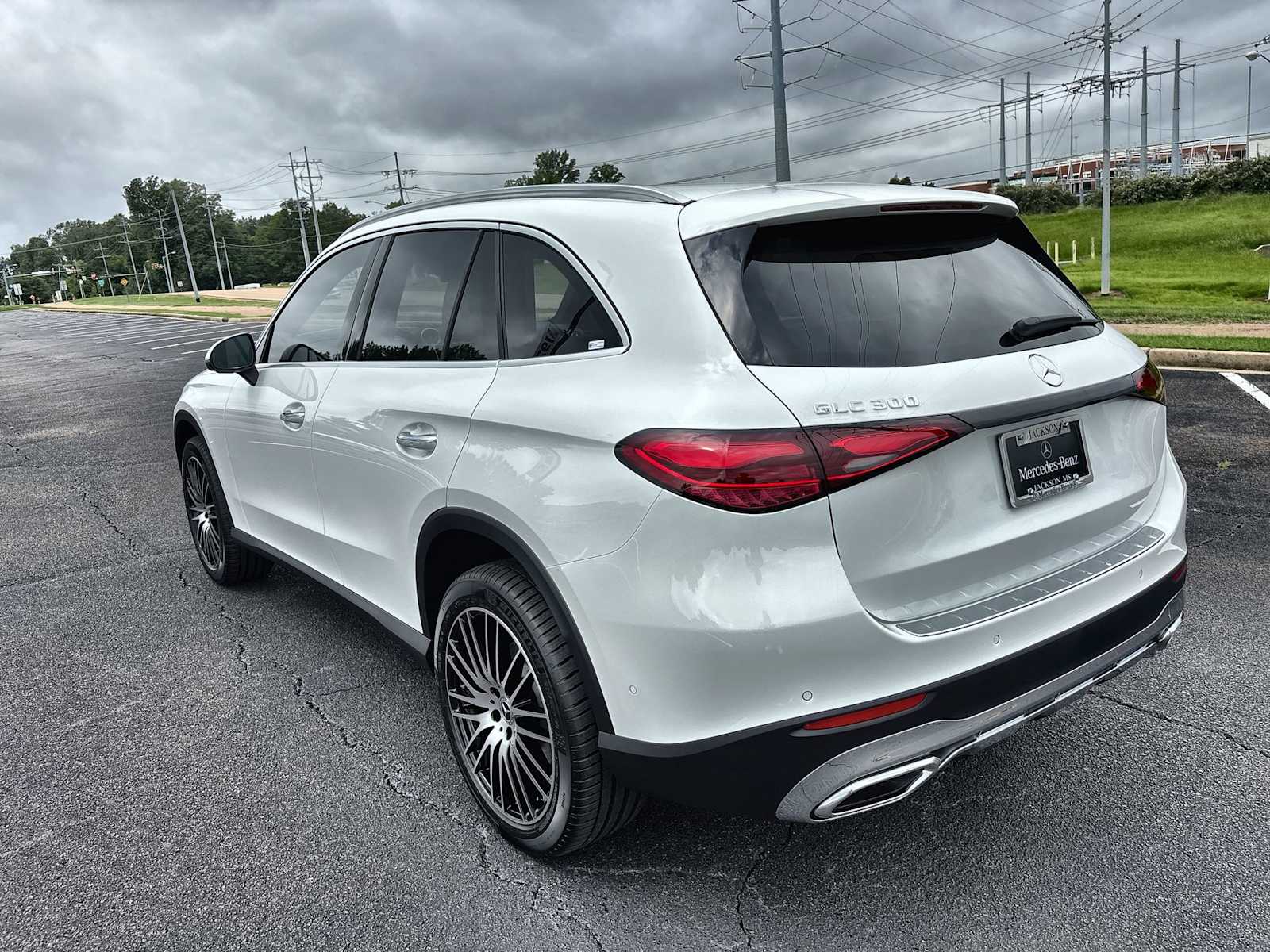 Thumbnail: 2026 Mercedes-Benz GLC - 6