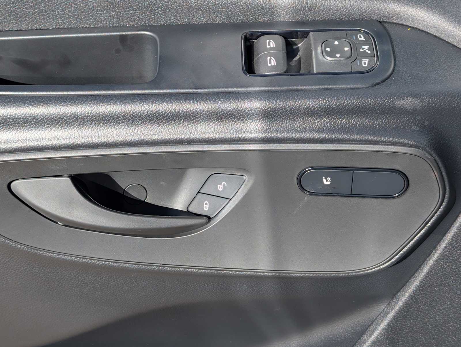 Thumbnail: 2026 Mercedes-Benz Sprinter - 13