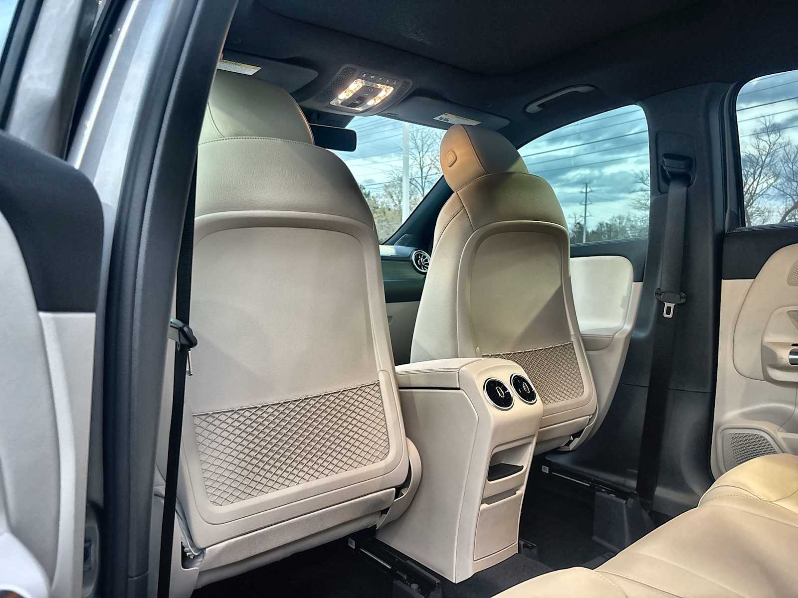 Thumbnail: 2026 Mercedes-Benz GLA - 18