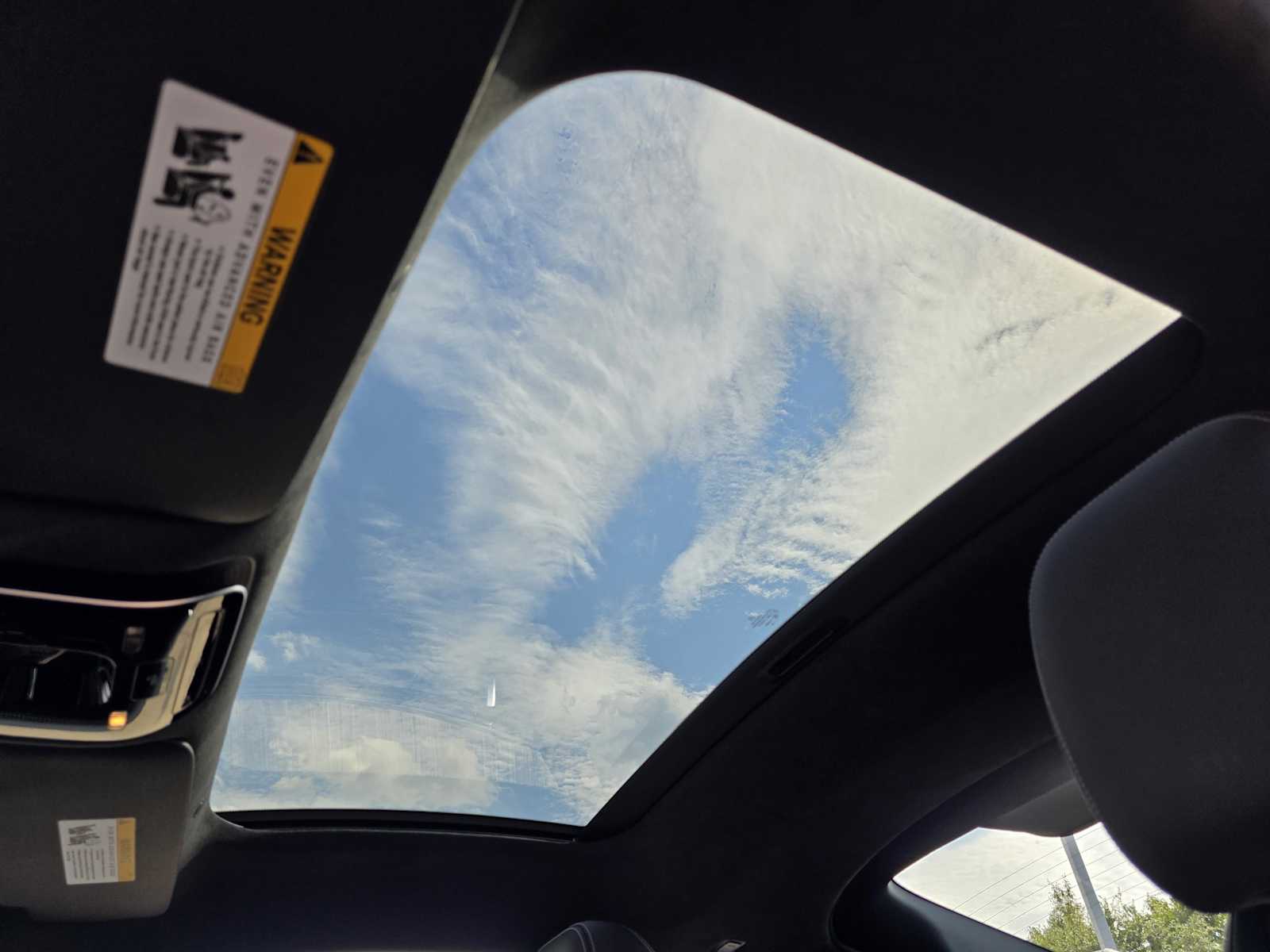 Thumbnail: 2026 Mercedes-Benz AMG GT - 11