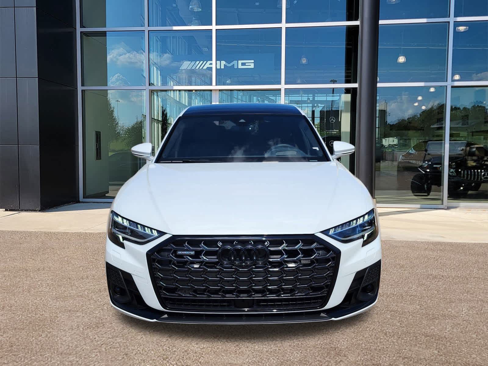 Thumbnail: 2025 Audi A8 - 21