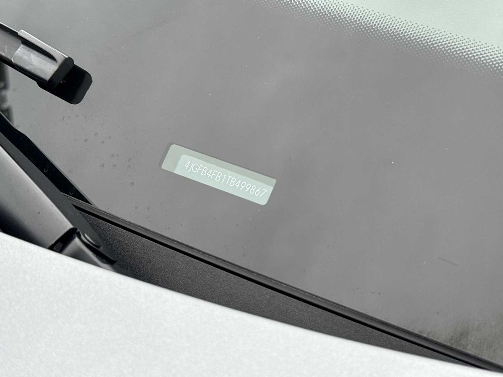 Thumbnail: 2026 Mercedes-Benz GLE - 28