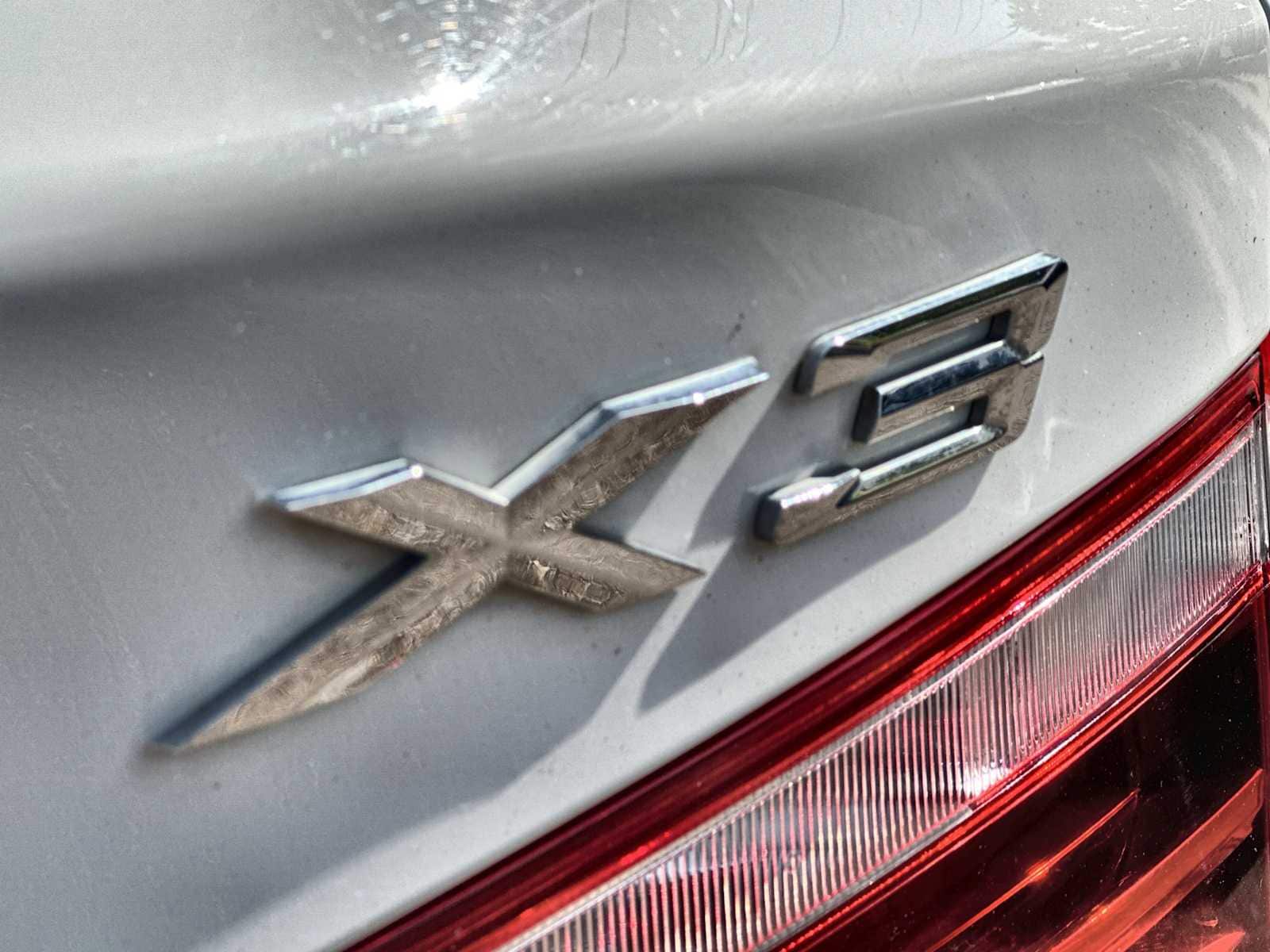 Thumbnail: 2017 BMW X3 - 16