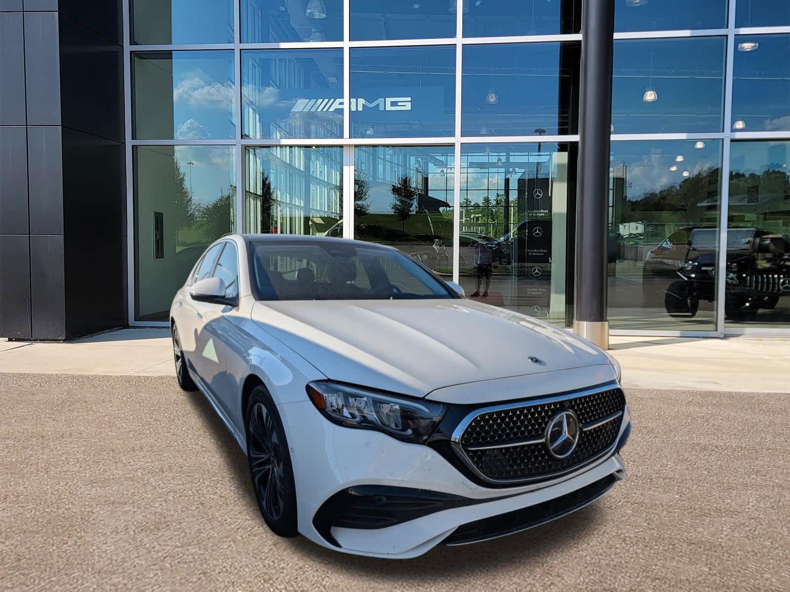 Thumbnail: 2025 Mercedes-Benz E-Class - 6