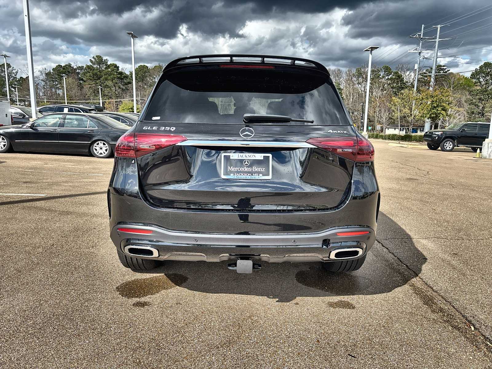 Thumbnail: 2026 Mercedes-Benz GLE - 7