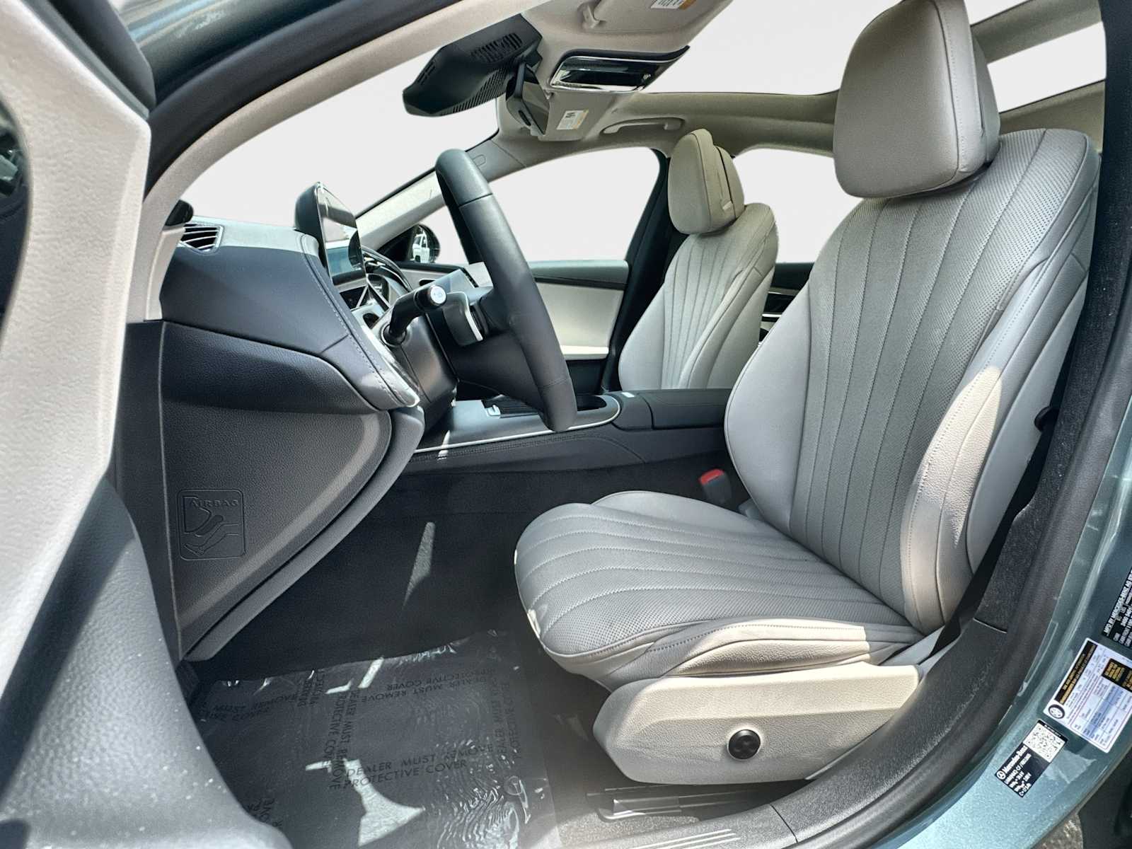 Thumbnail: 2026 Mercedes-Benz E-Class - 11