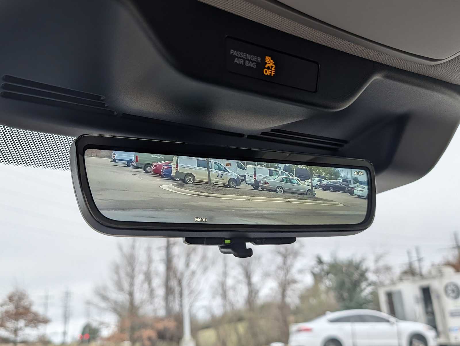 Thumbnail: 2025 INFINITI QX80 - 18