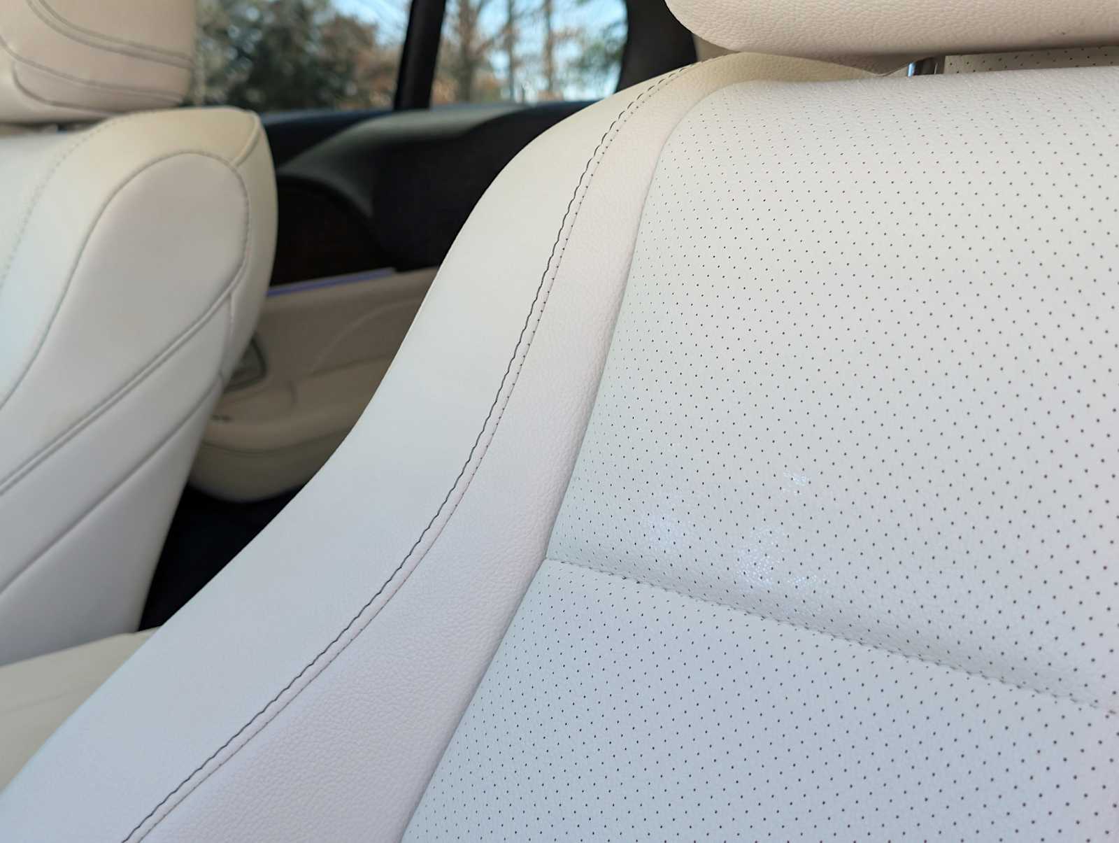 Thumbnail: 2023 Mercedes-Benz GLE - 18