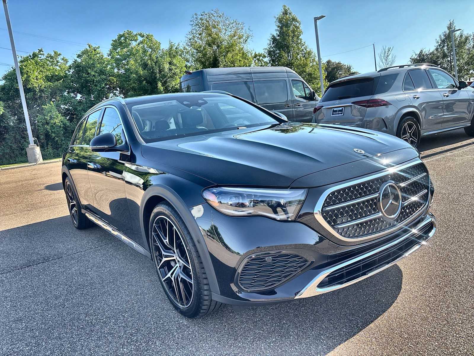 Thumbnail: 2026 Mercedes-Benz E-Class - 11