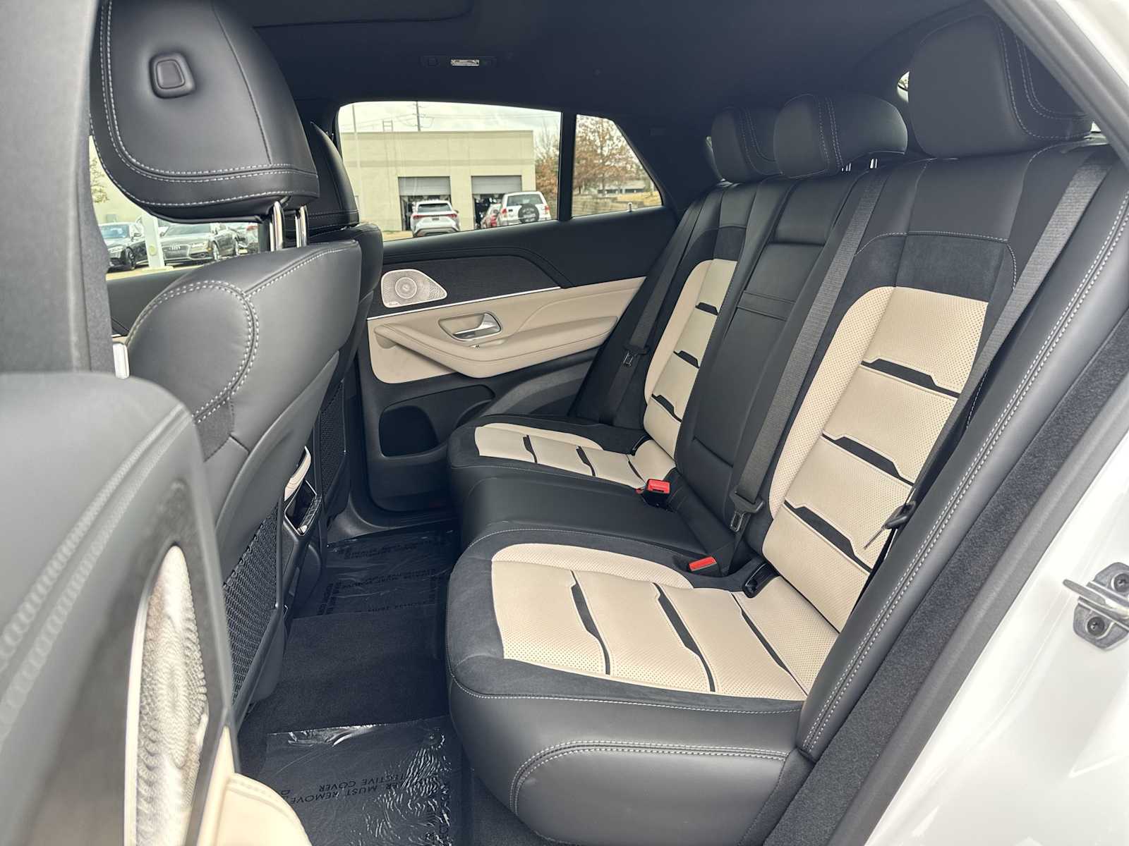 Thumbnail: 2026 Mercedes-Benz GLE - 18