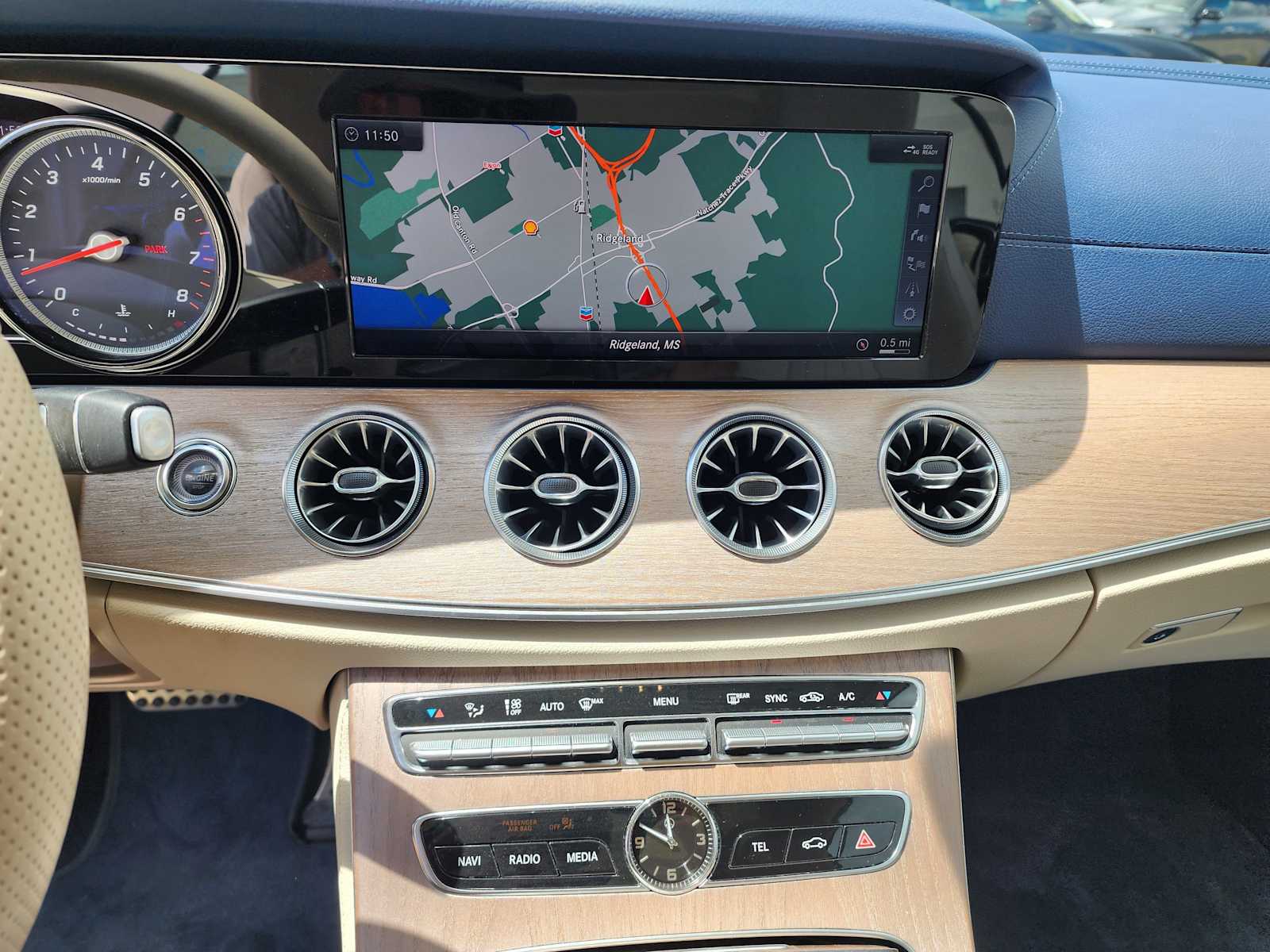 Thumbnail: 2018 Mercedes-Benz E-Class - 2