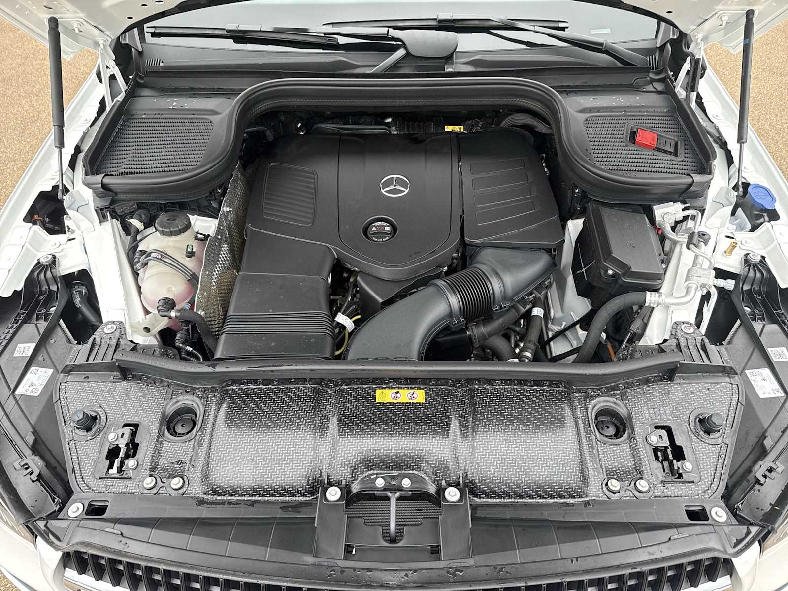 Thumbnail: 2026 Mercedes-Benz GLE - 13