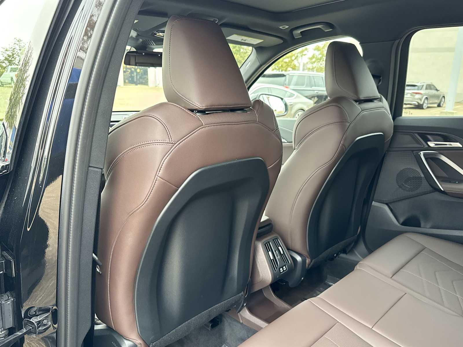 Thumbnail: 2025 BMW X1 - 16