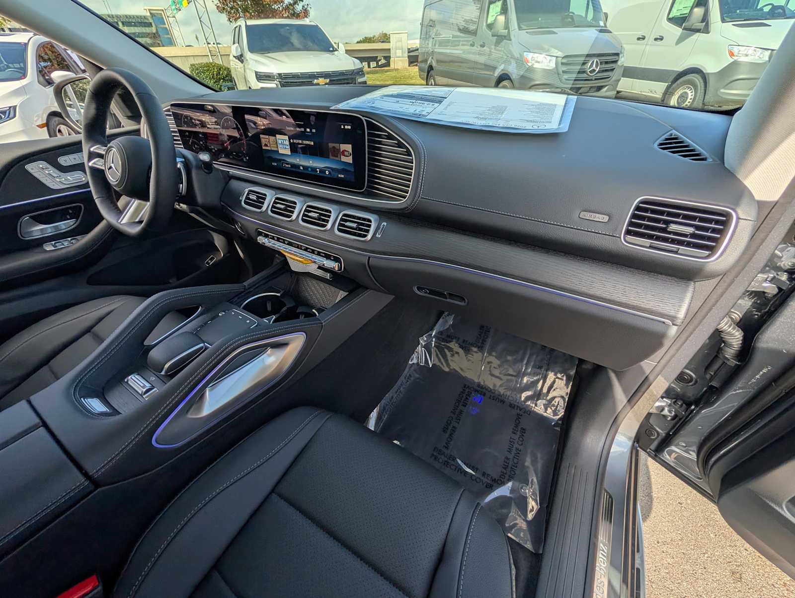 Thumbnail: 2026 Mercedes-Benz GLS - 21