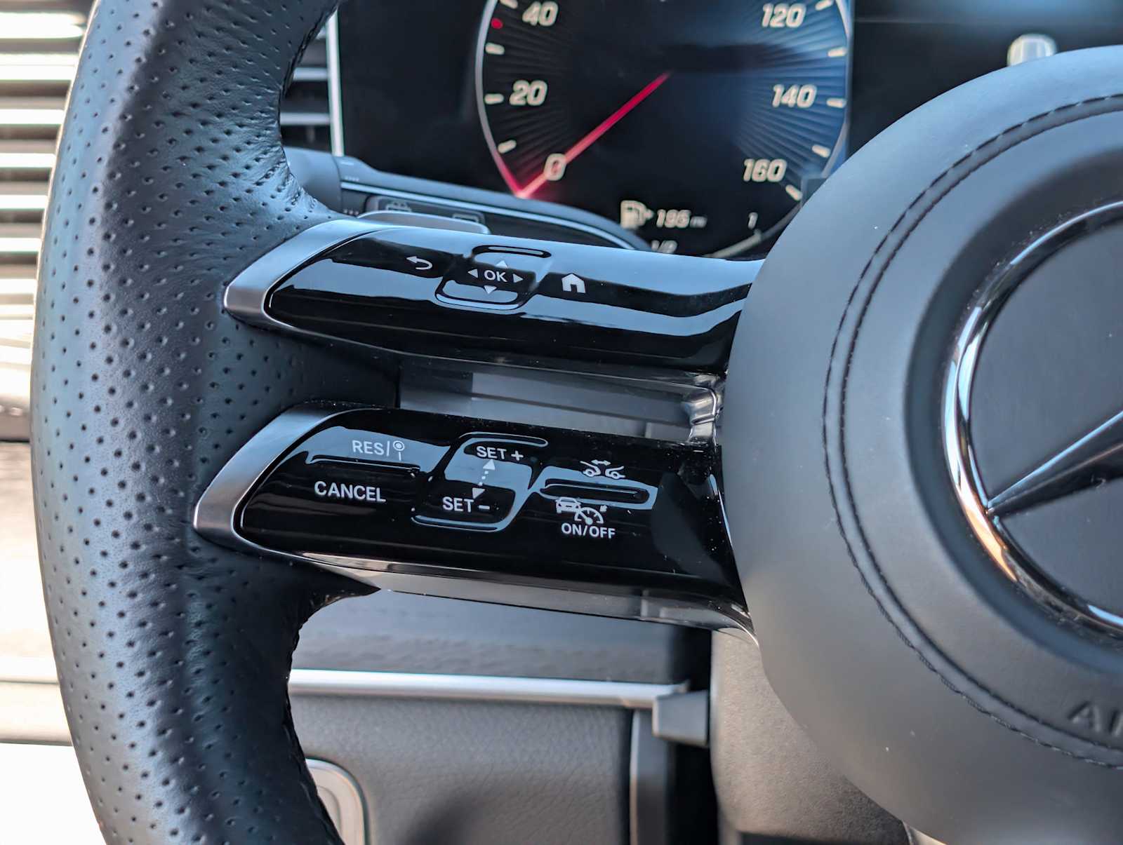 Thumbnail: 2025 Mercedes-Benz GLS - 13