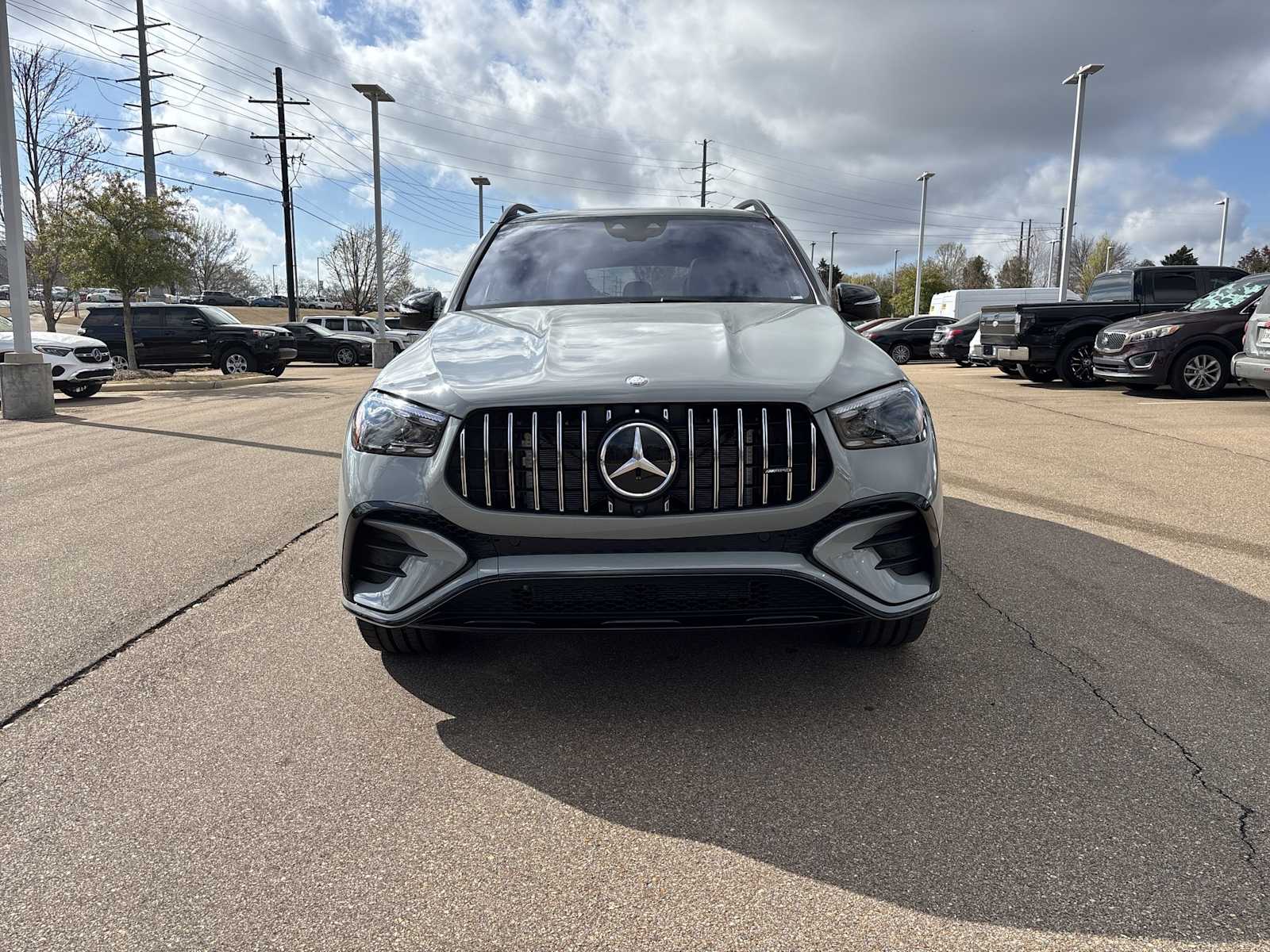 Thumbnail: 2026 Mercedes-Benz GLE - 12