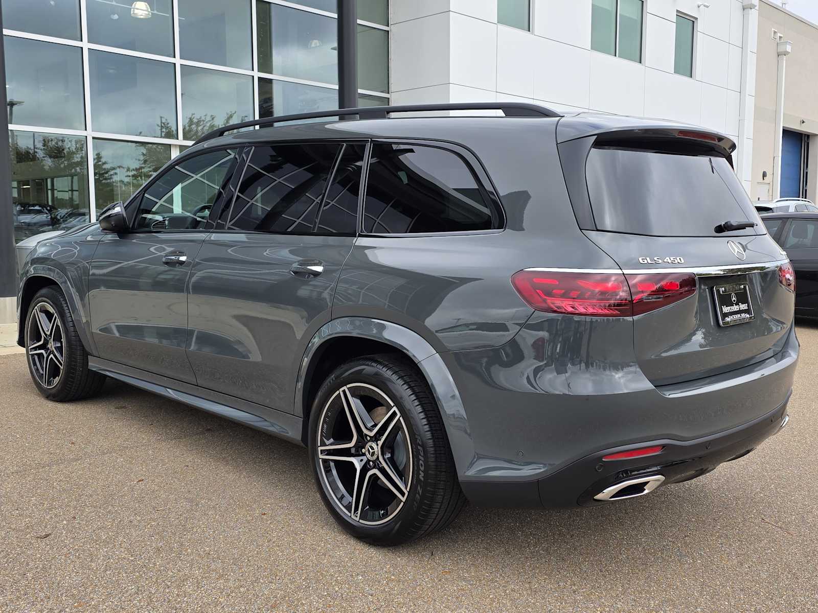 Thumbnail: 2026 Mercedes-Benz GLS - 6