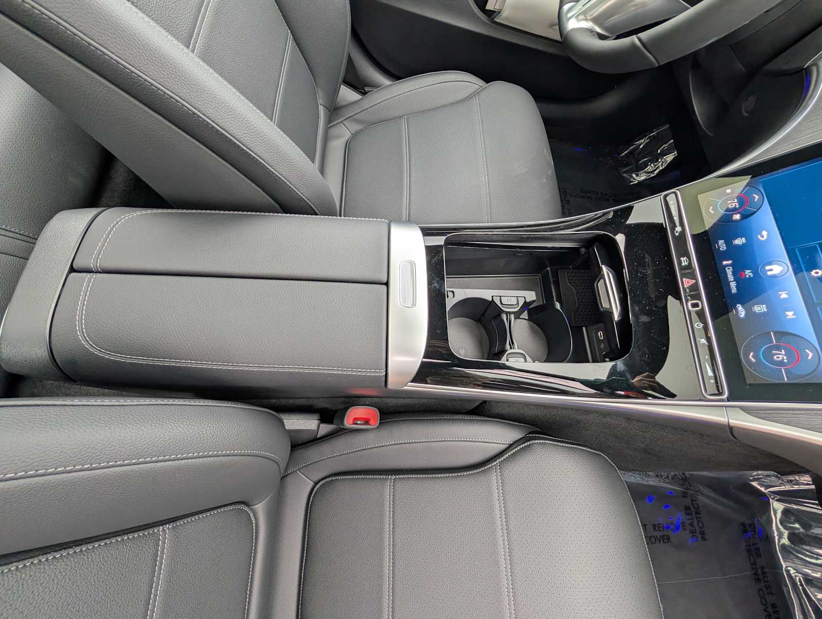 Thumbnail: 2026 Mercedes-Benz C-Class - 20