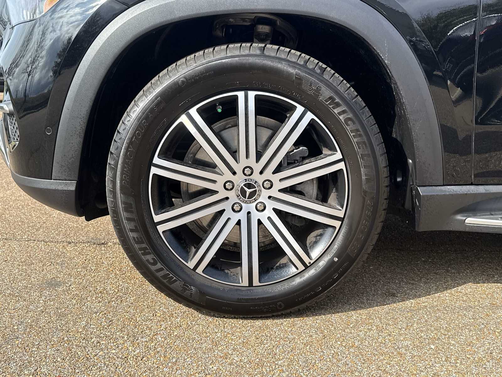 Thumbnail: 2026 Mercedes-Benz GLE - 12