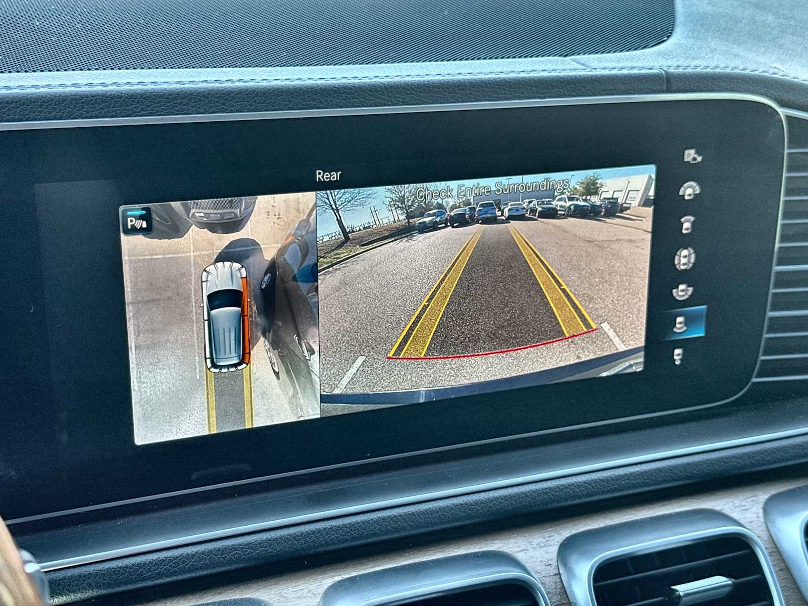 Thumbnail: 2021 Mercedes-Benz GLE - 27