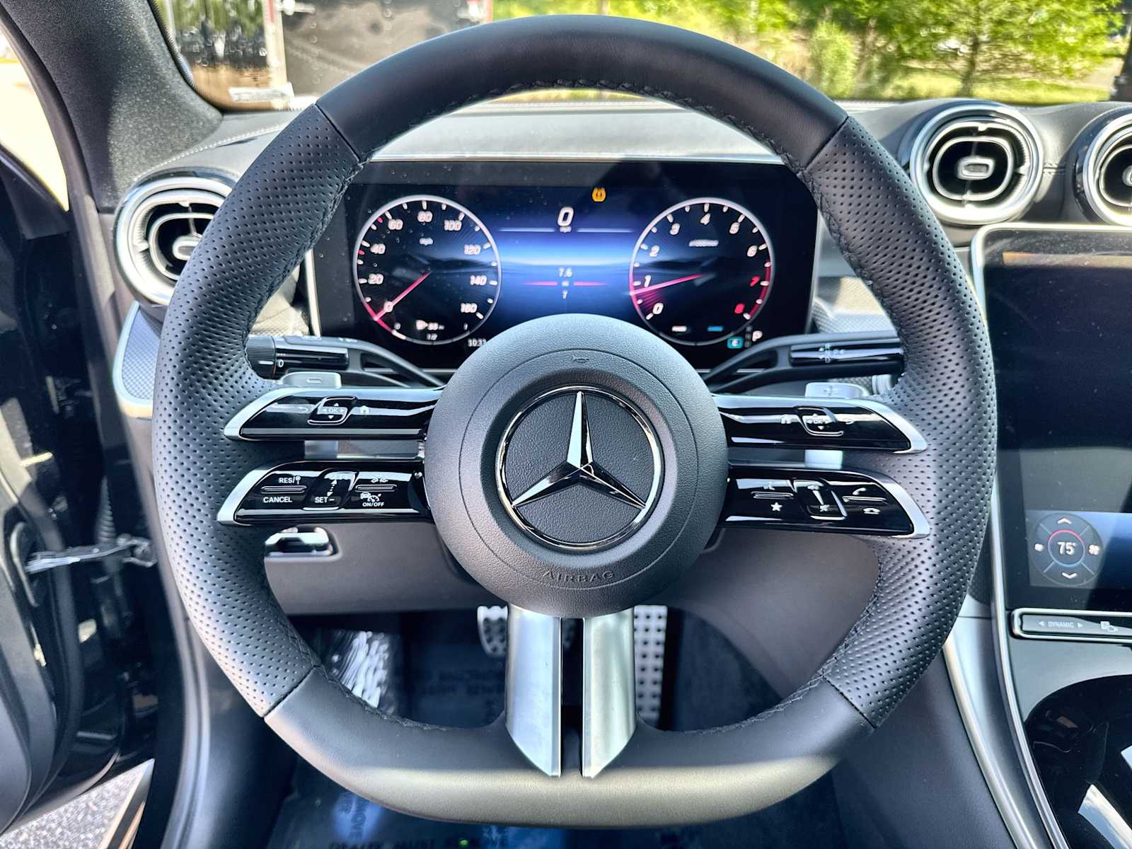 Thumbnail: 2026 Mercedes-Benz GLC - 20