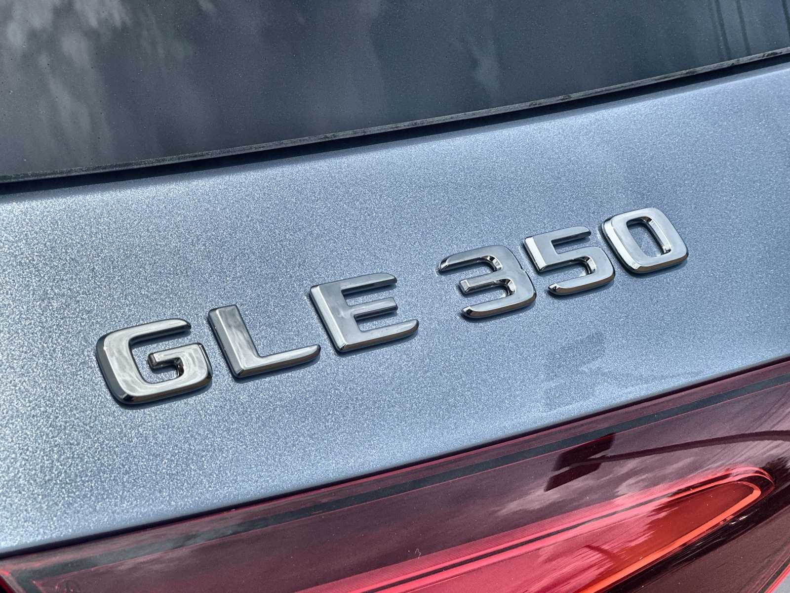 Thumbnail: 2026 Mercedes-Benz GLE - 15