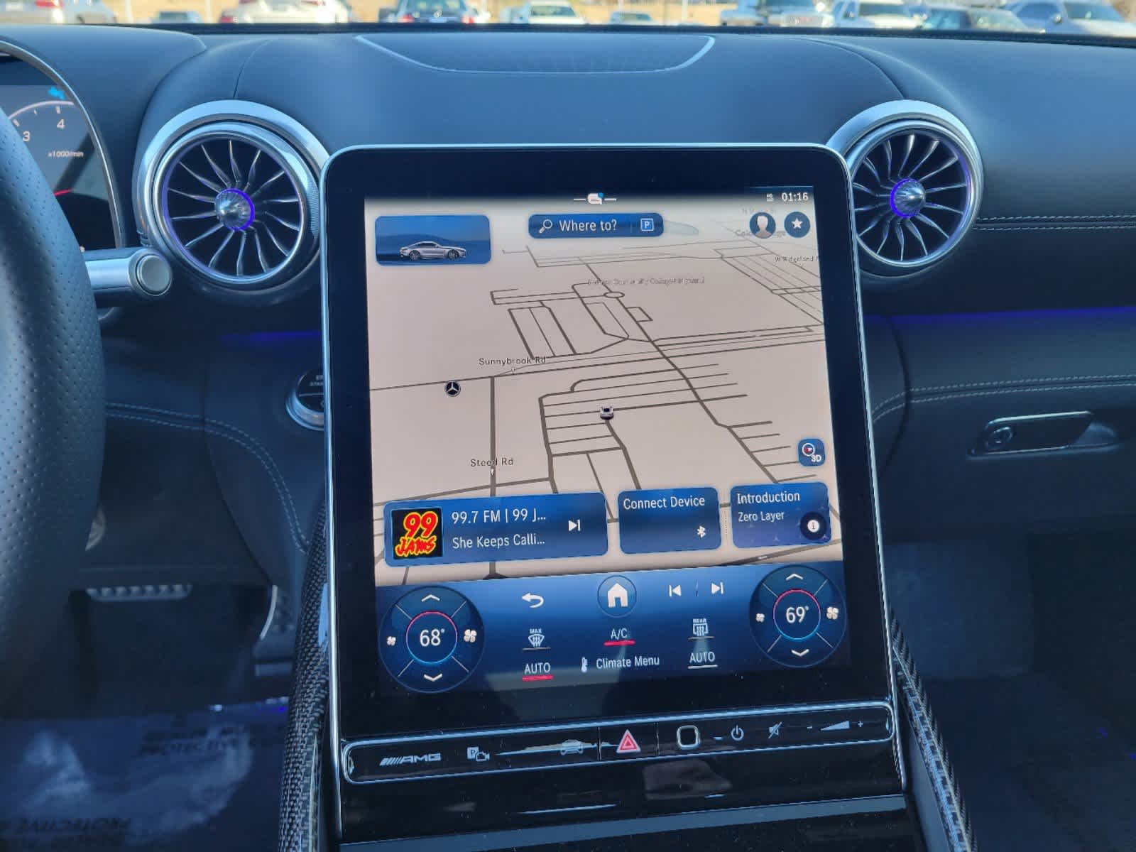 Thumbnail: 2025 Mercedes-Benz AMG GT - 4