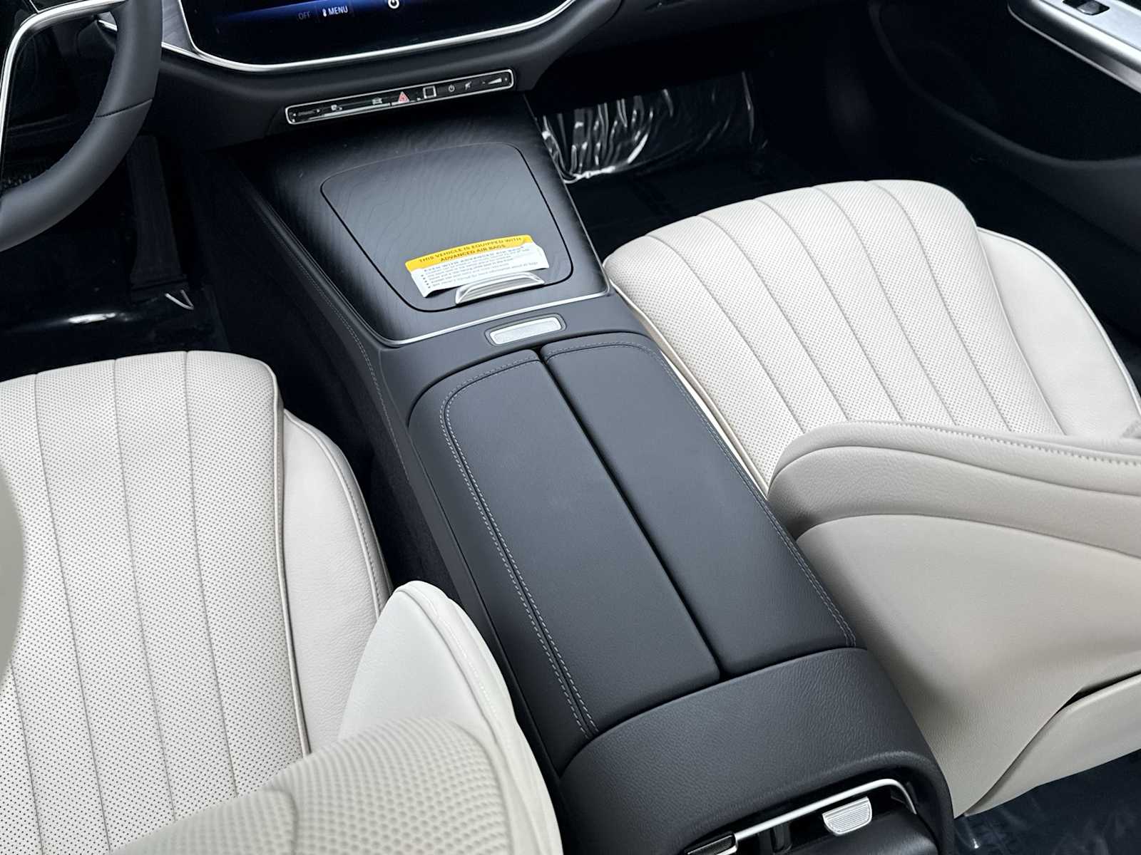 Thumbnail: 2026 Mercedes-Benz E-Class - 22