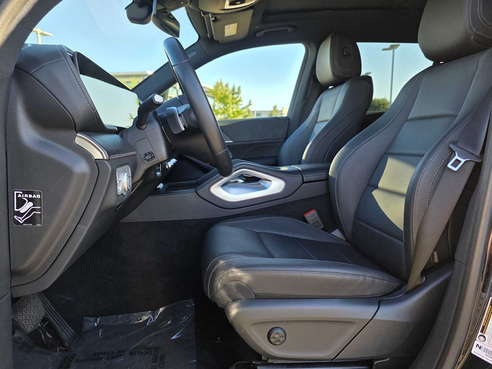 Thumbnail: 2025 Mercedes-Benz GLS - 14